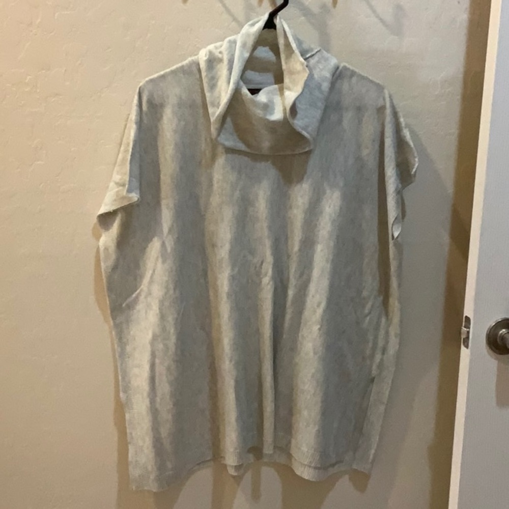 Super cute Kerisma slouch-neck tunic!